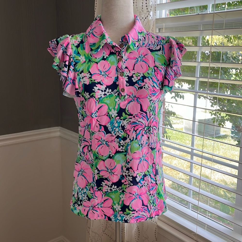 Lilly Pulitzer Luxletic Polo Style Top.